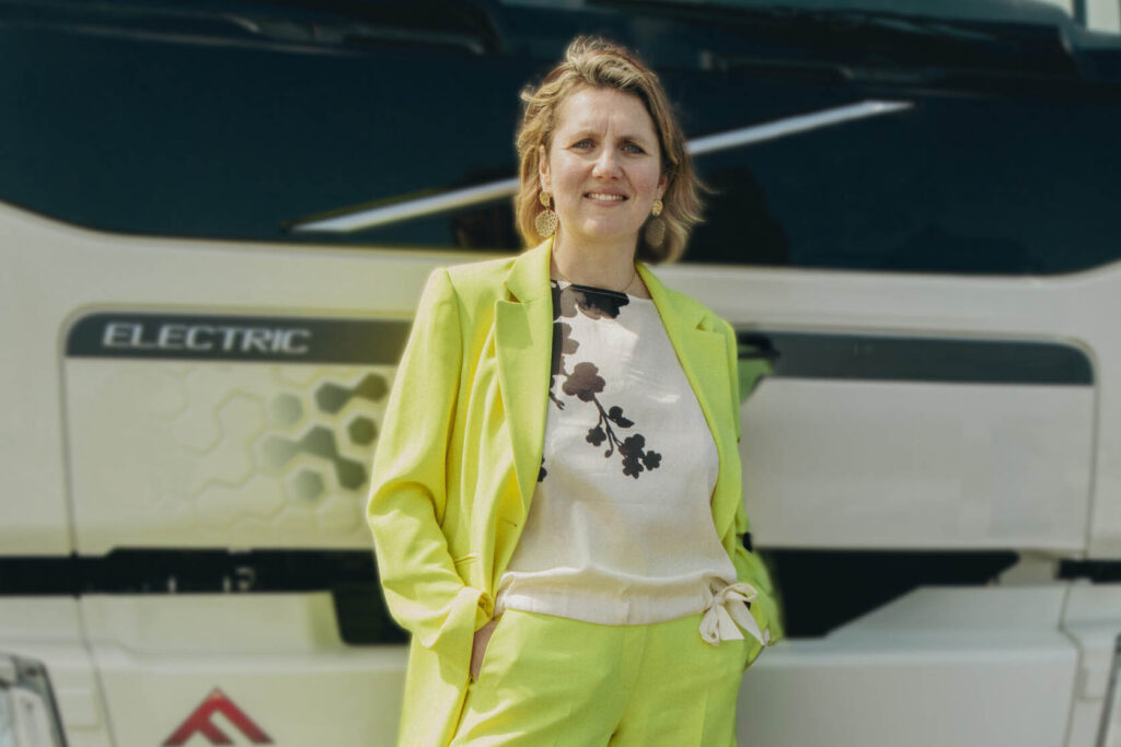 Denise Schuster, GF von Charge Your Truck